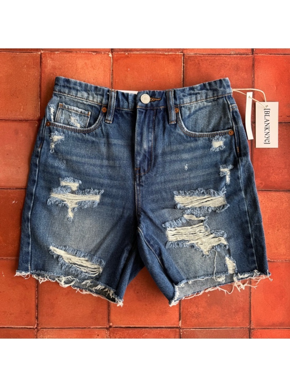 Sz 25 Blank NYC Distressed Medium Wash Mid Rise 100% Cotton Cutoff Jorts NWT